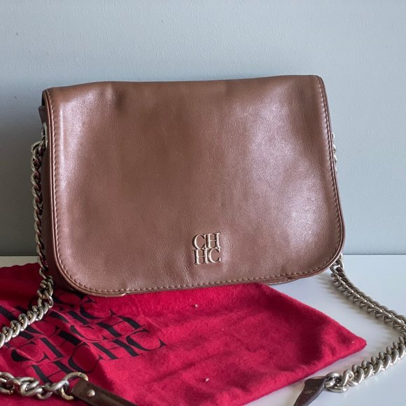 Carolina Herrera Tan Leather Flap Shoulder Bag - Picture 2 of 6